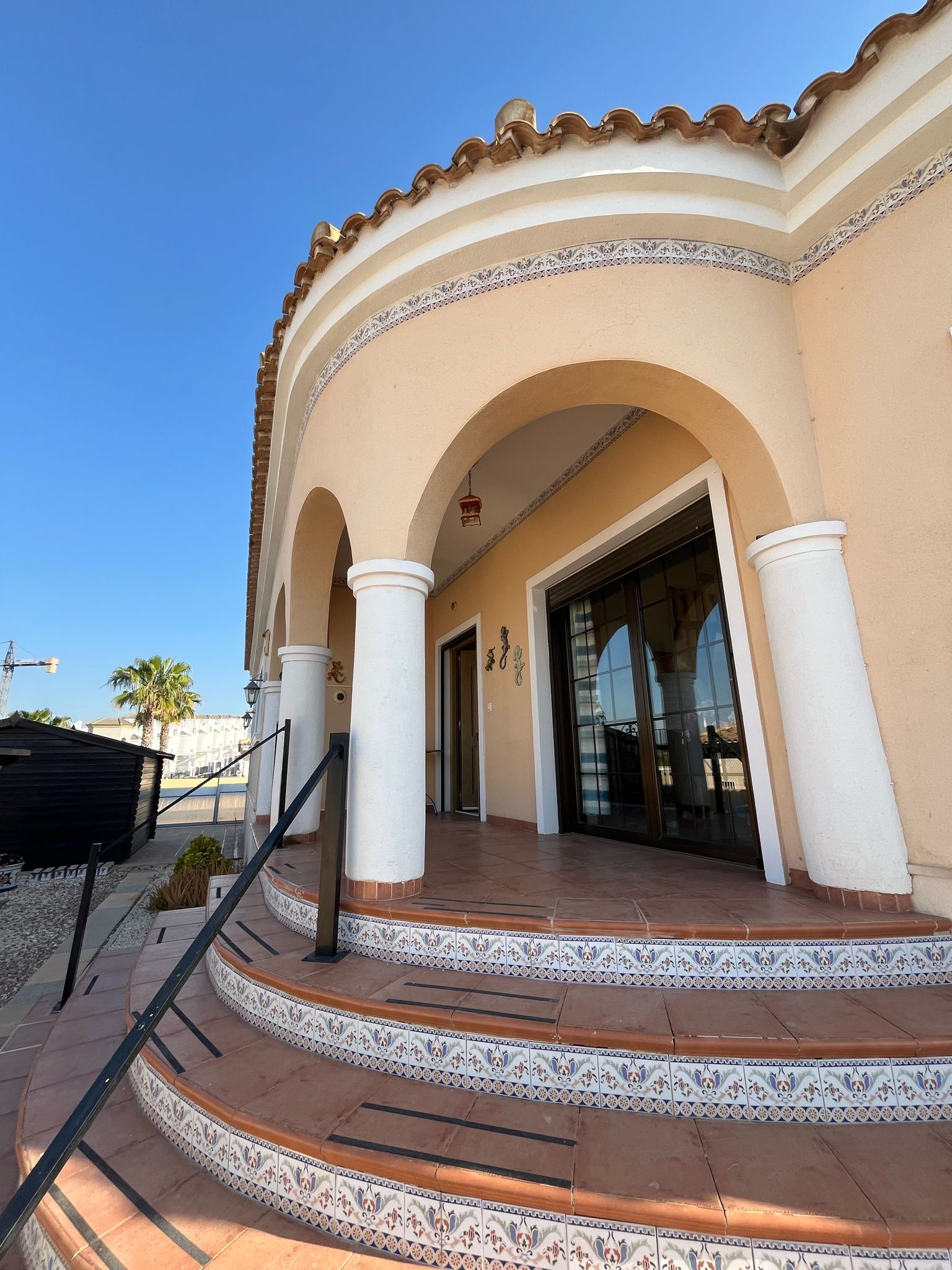 Glass_curtains_terrace_enclosure_bronze_glass (2)